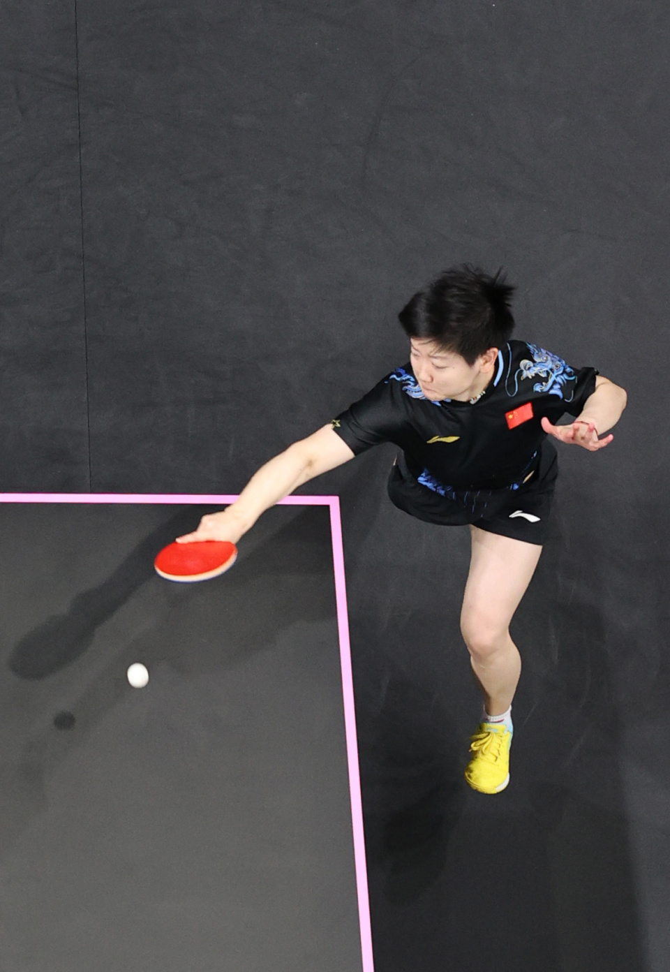 令人生畏 令人生畏