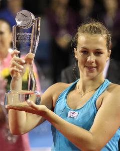 巴黎奥运奖牌掉色被批 逾百名选手退还更换.