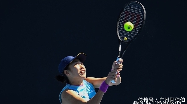 轻球员中很 轻球员中很