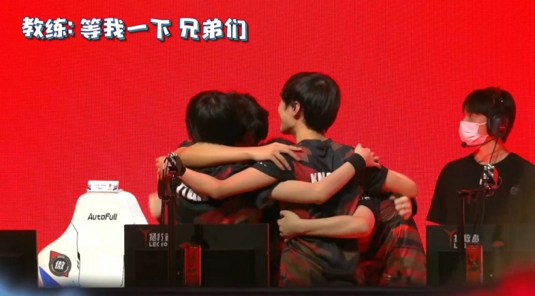 快船队通过 快船队通过