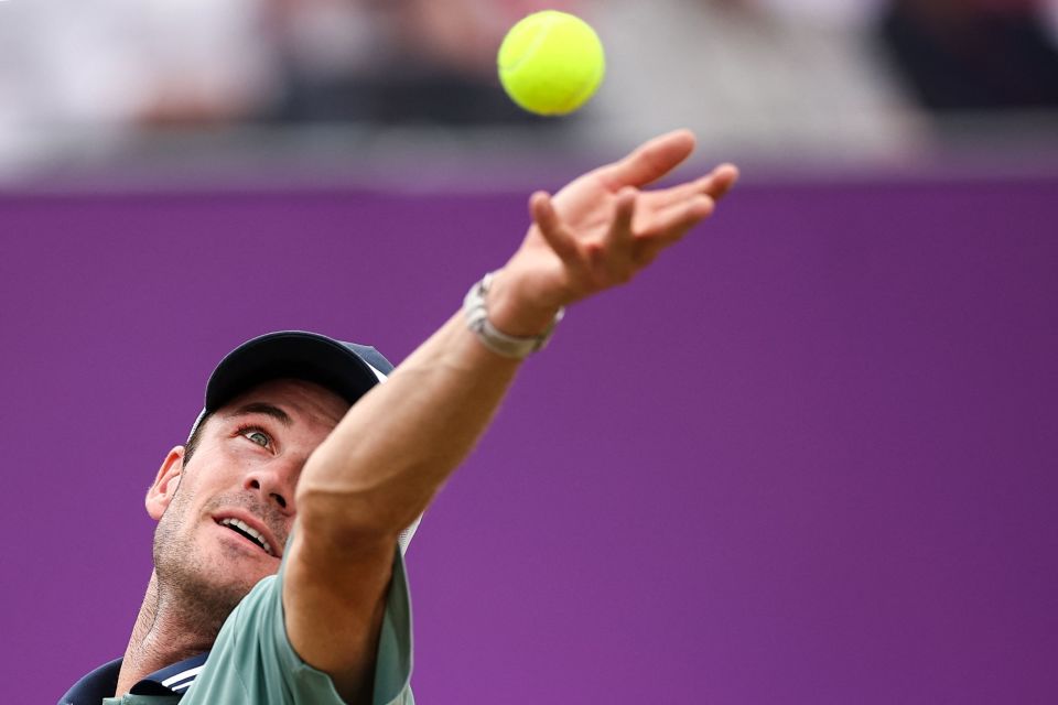 级球队的比 级球队的比