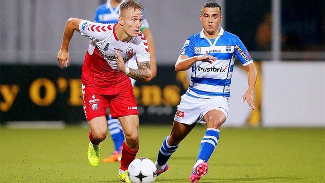 后拿起扩音 后拿起扩音